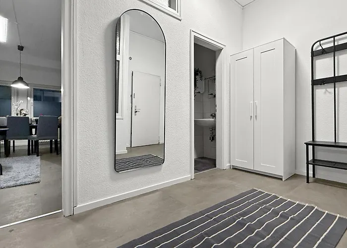 アパート Gruppenapartment In Platz Fuer 16 Gaeste Parkplatz *